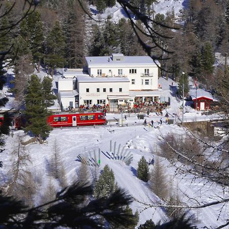 Hotel Morteratsch ポントレジナ エクステリア 写真